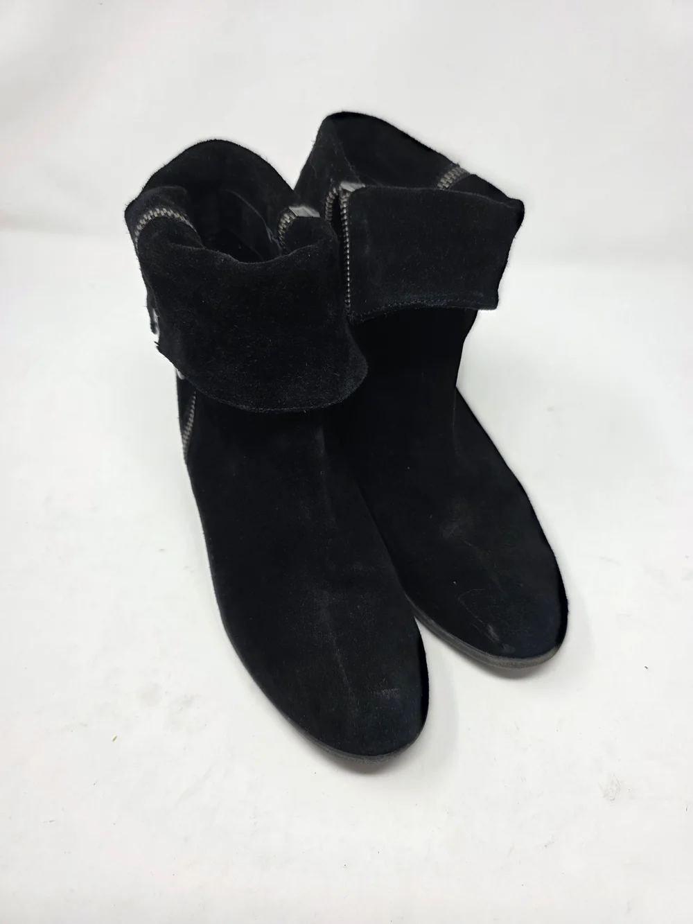 Adam Tucker by Me Too Black Suede Ankle Boots Women’s 7.5M Side Zip Foldover